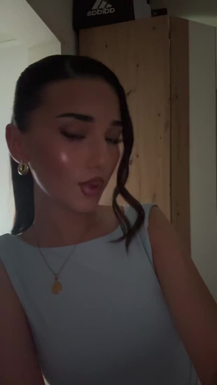 @ʜᴀɴᴀ🇦🇱