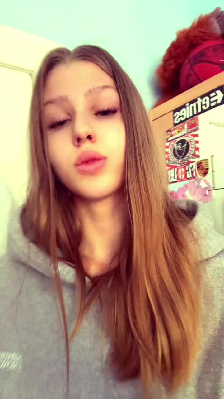 @️