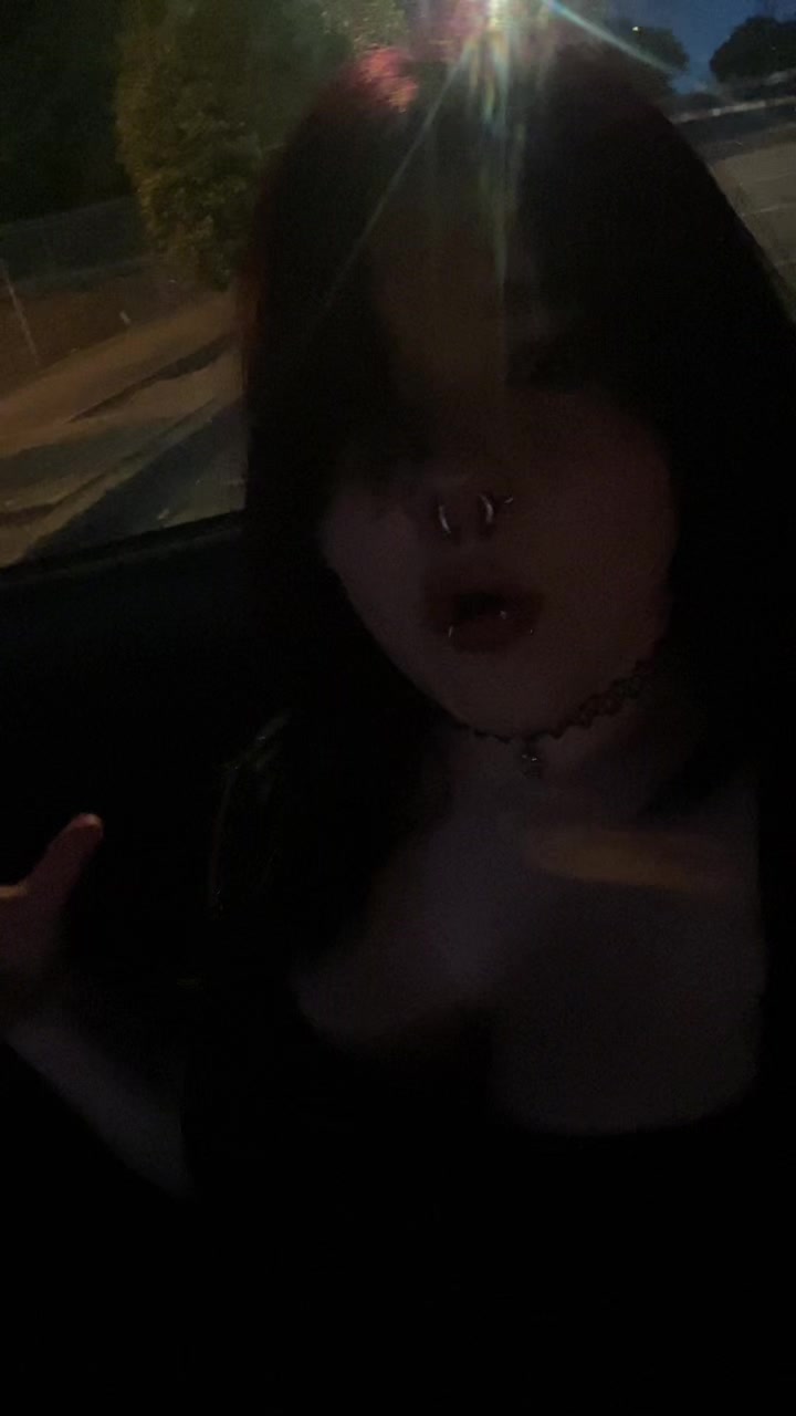 @Layla
