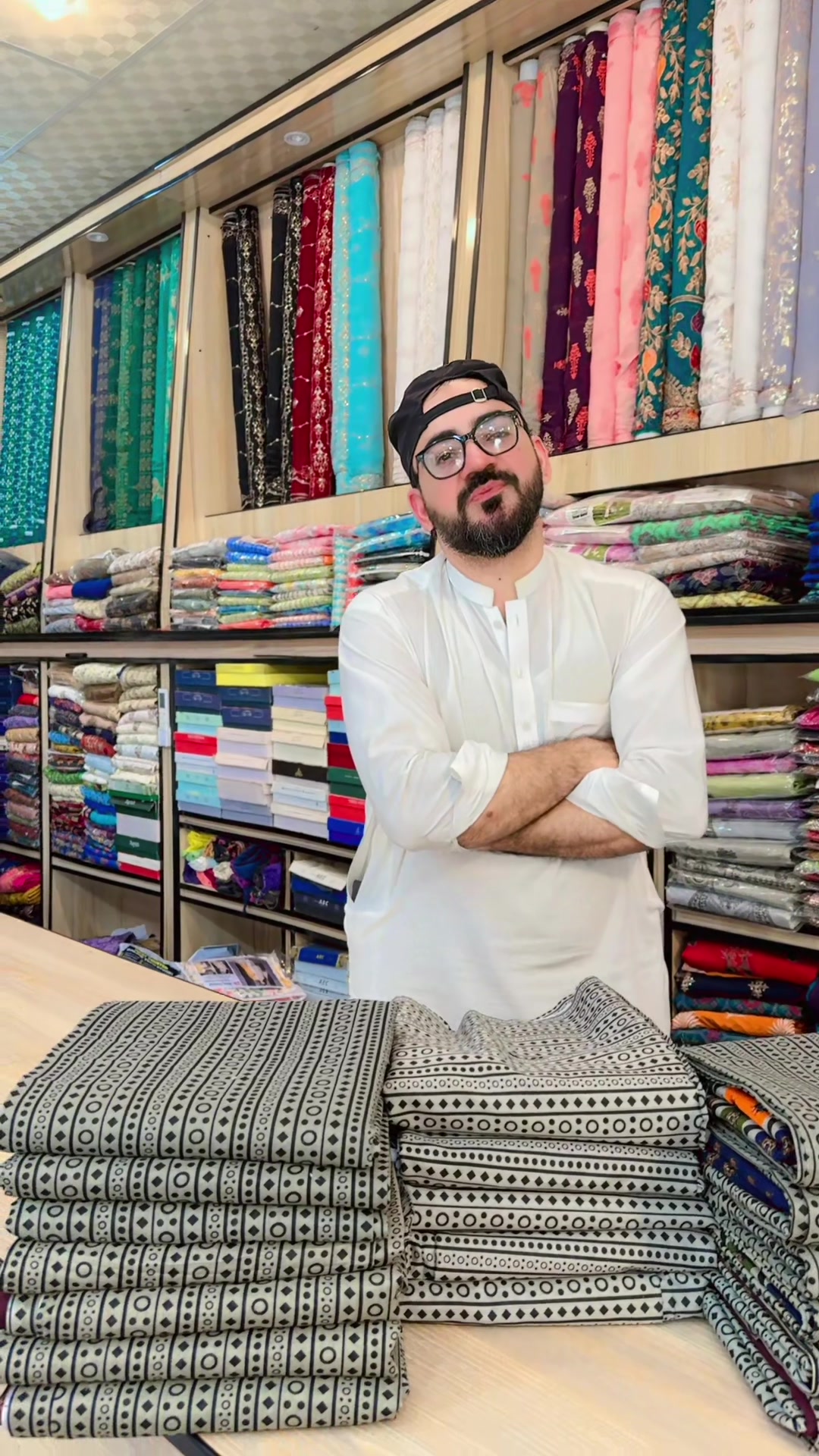 @ORBAL BRAND COLLECTION Thana