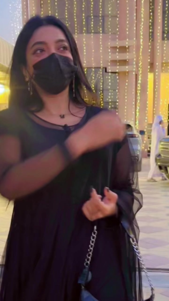 @🇦🇪 itz Aaniyaa 🇵🇰