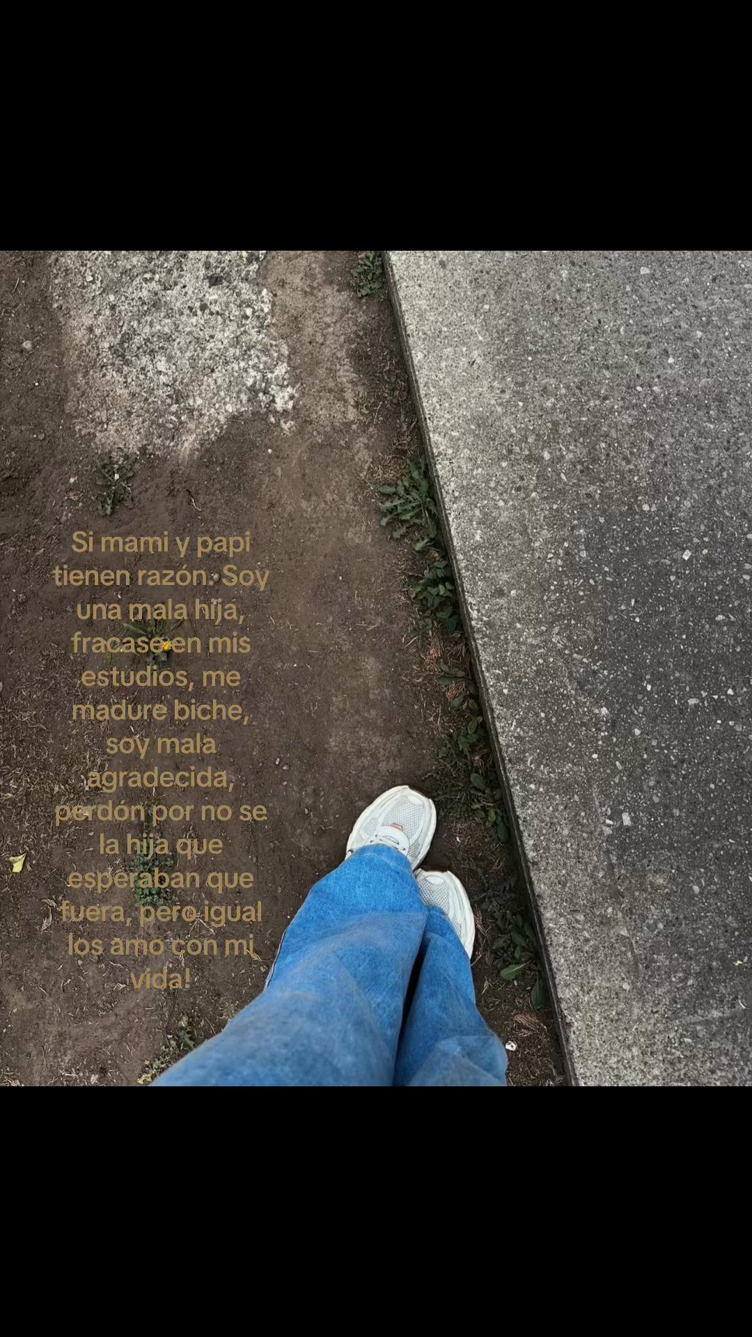@🦦