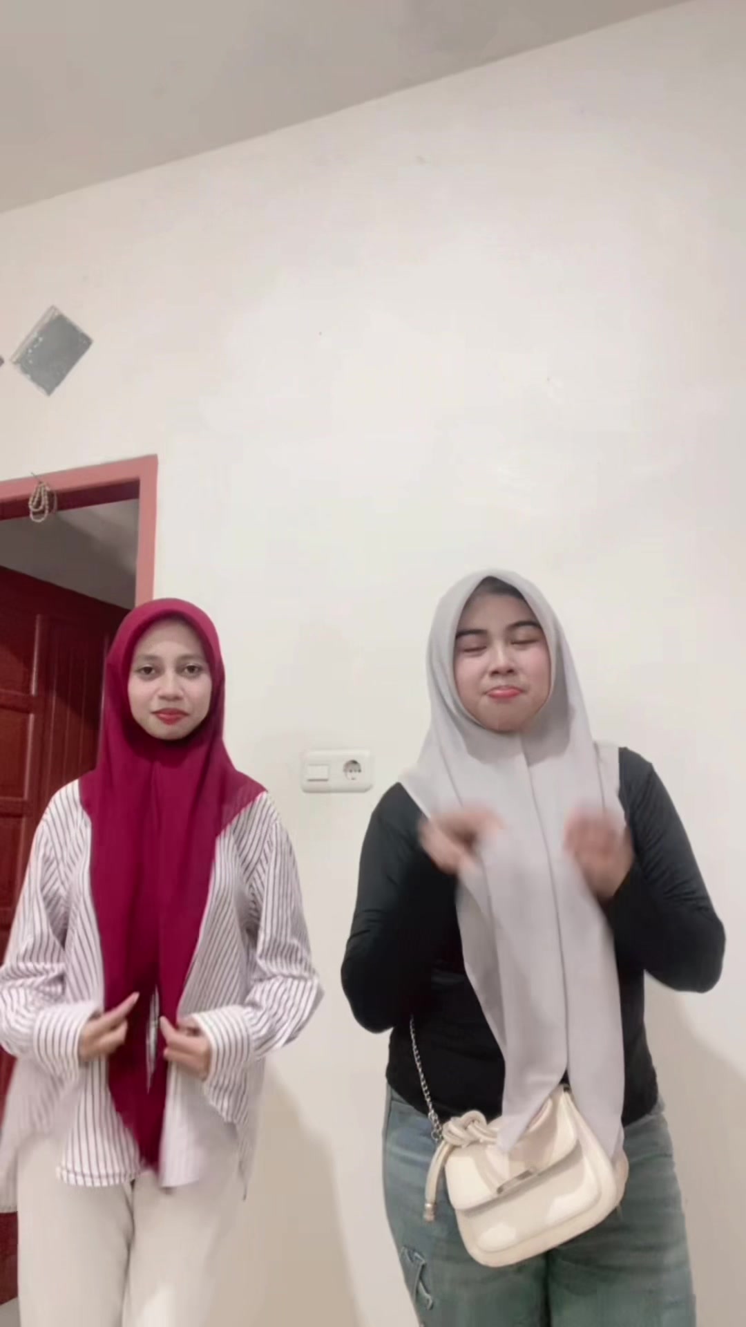 @Hi,ini revaa