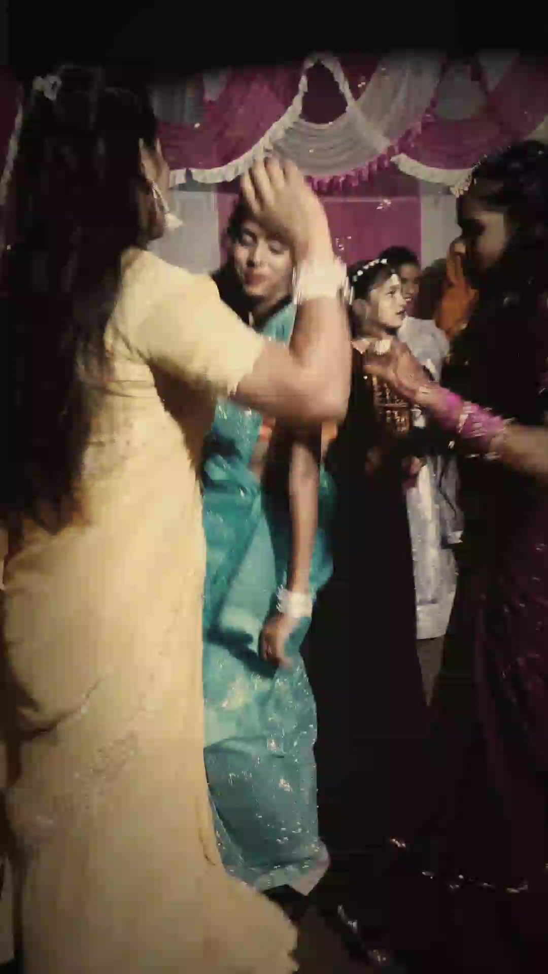 @Miss_Maurya