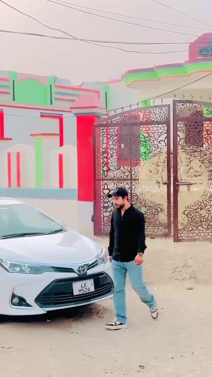 @RAJA Fakhar Hassan 🙂🥂