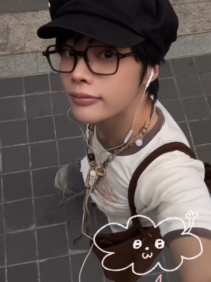 @Hubi_🌻