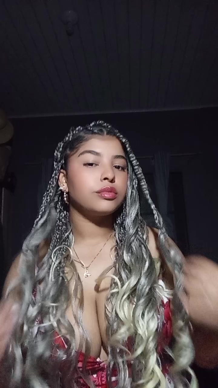 @🖤