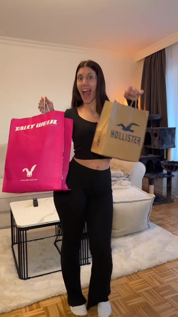 @Chiaraitaly25