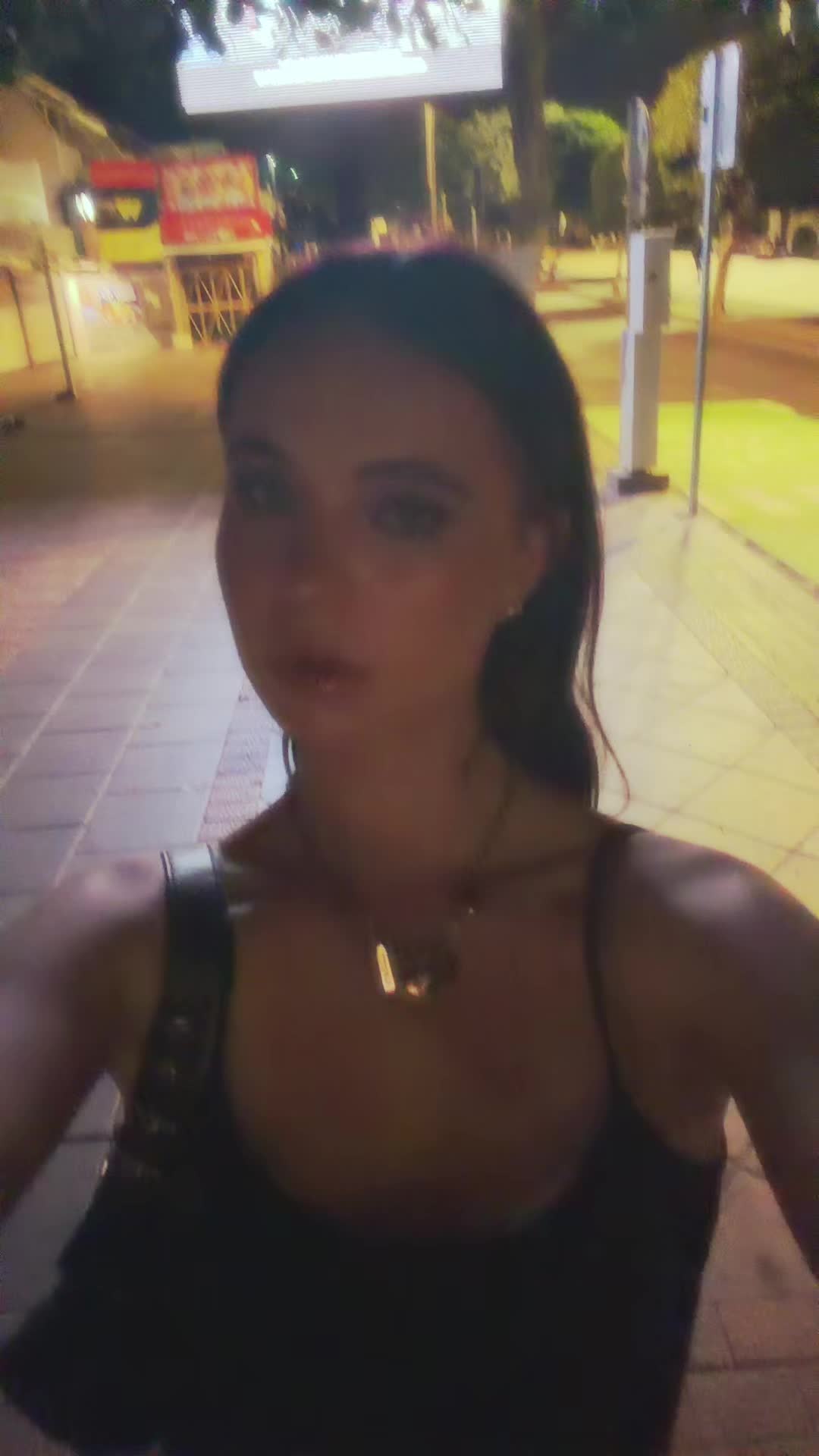 @A N  M A U D