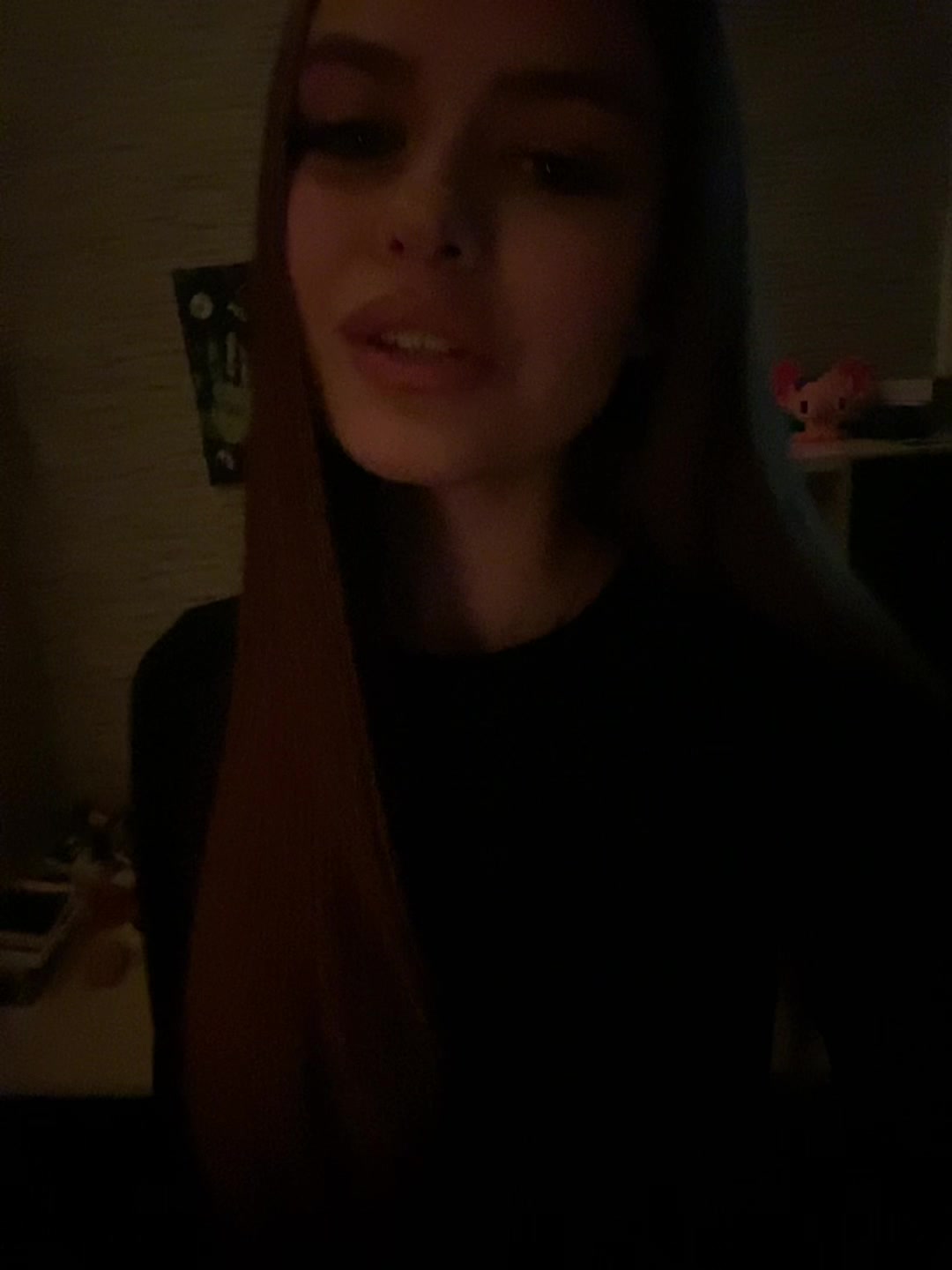 @настя🪽