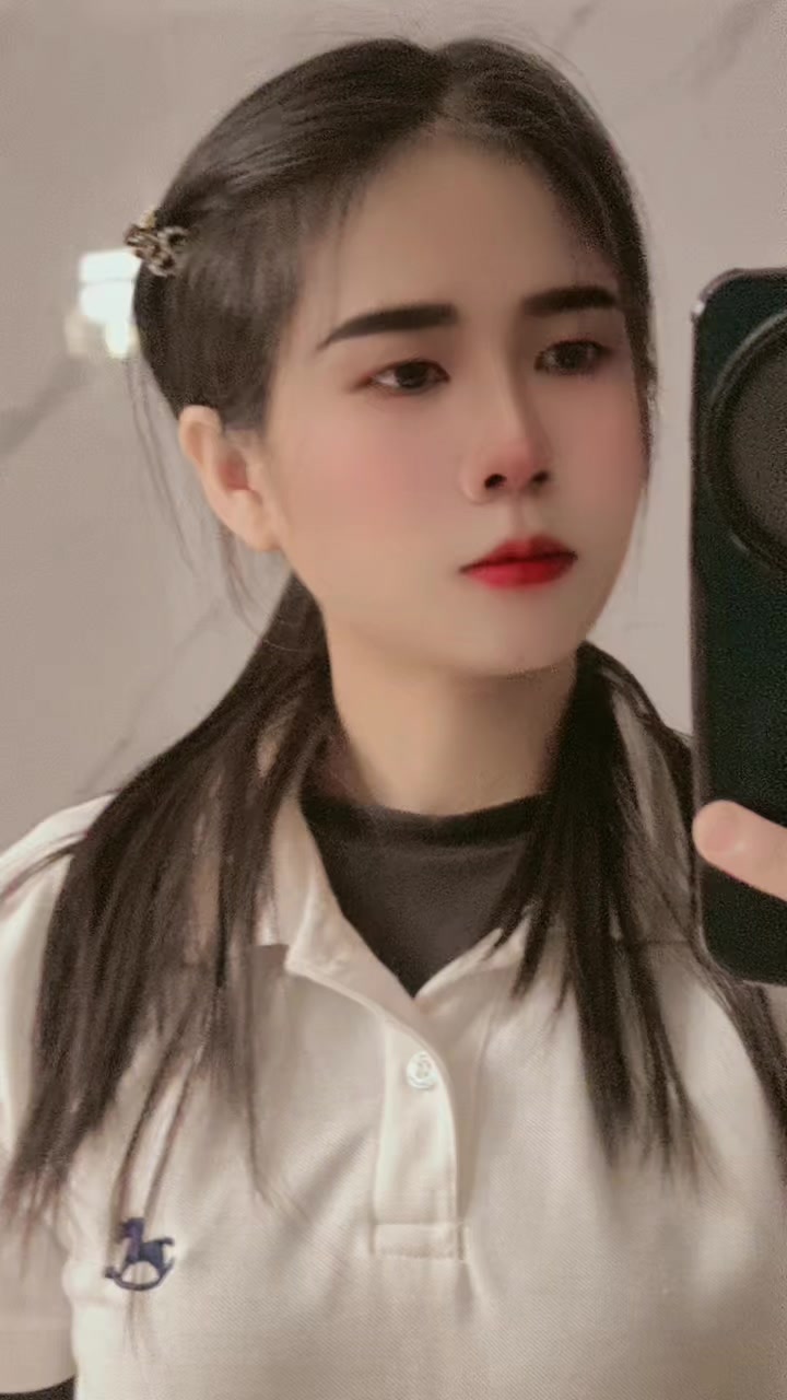 @🖤NGIN HOM🤍