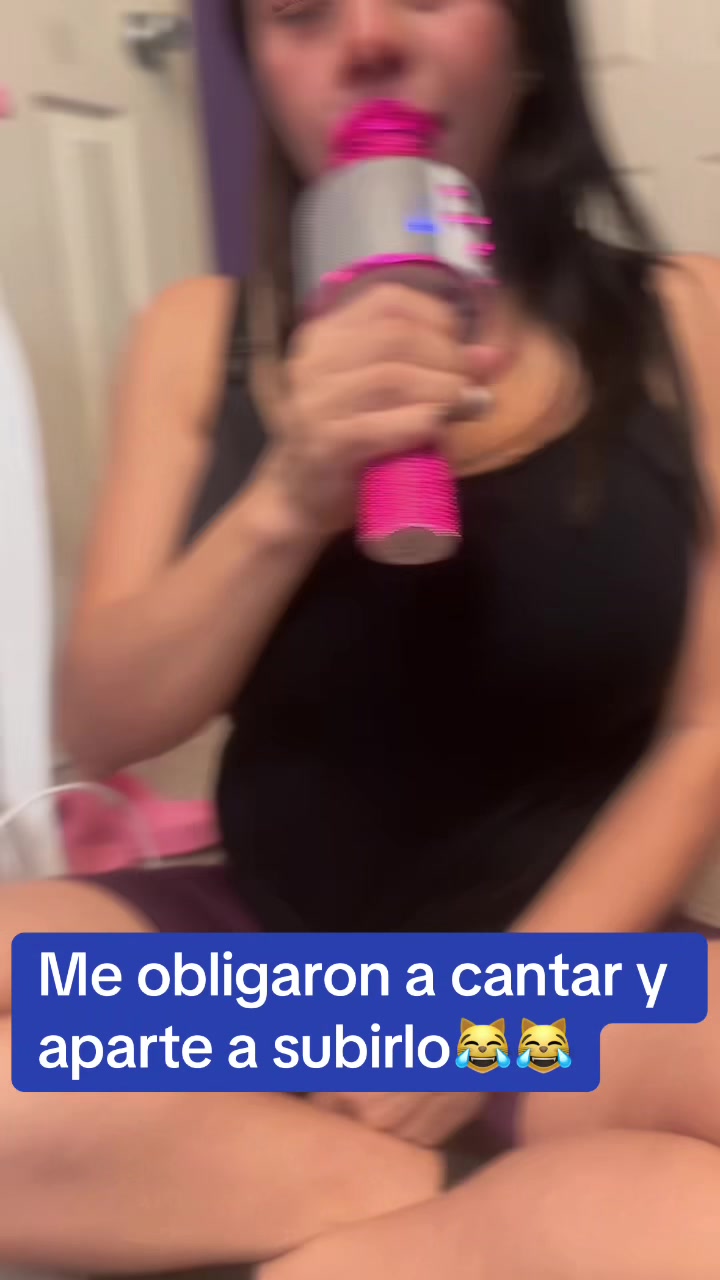 @Candelita🔥🔥🤓