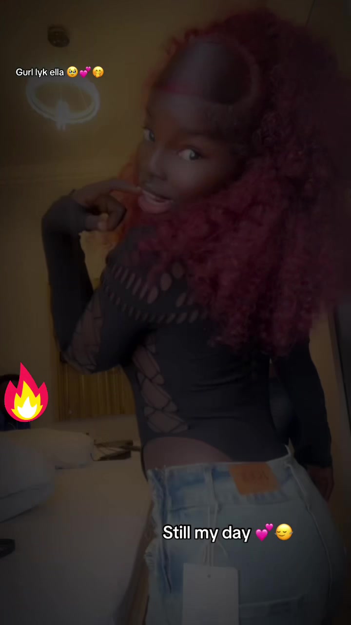 @ꨄgurl lyk ella voltageꨄ 🥹💗🤭