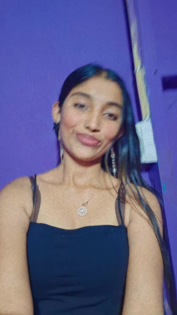 @༺ anushka_sharma༻