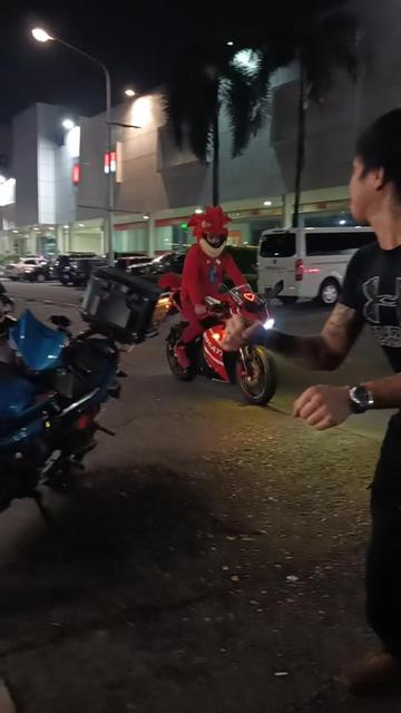 @J Red 98