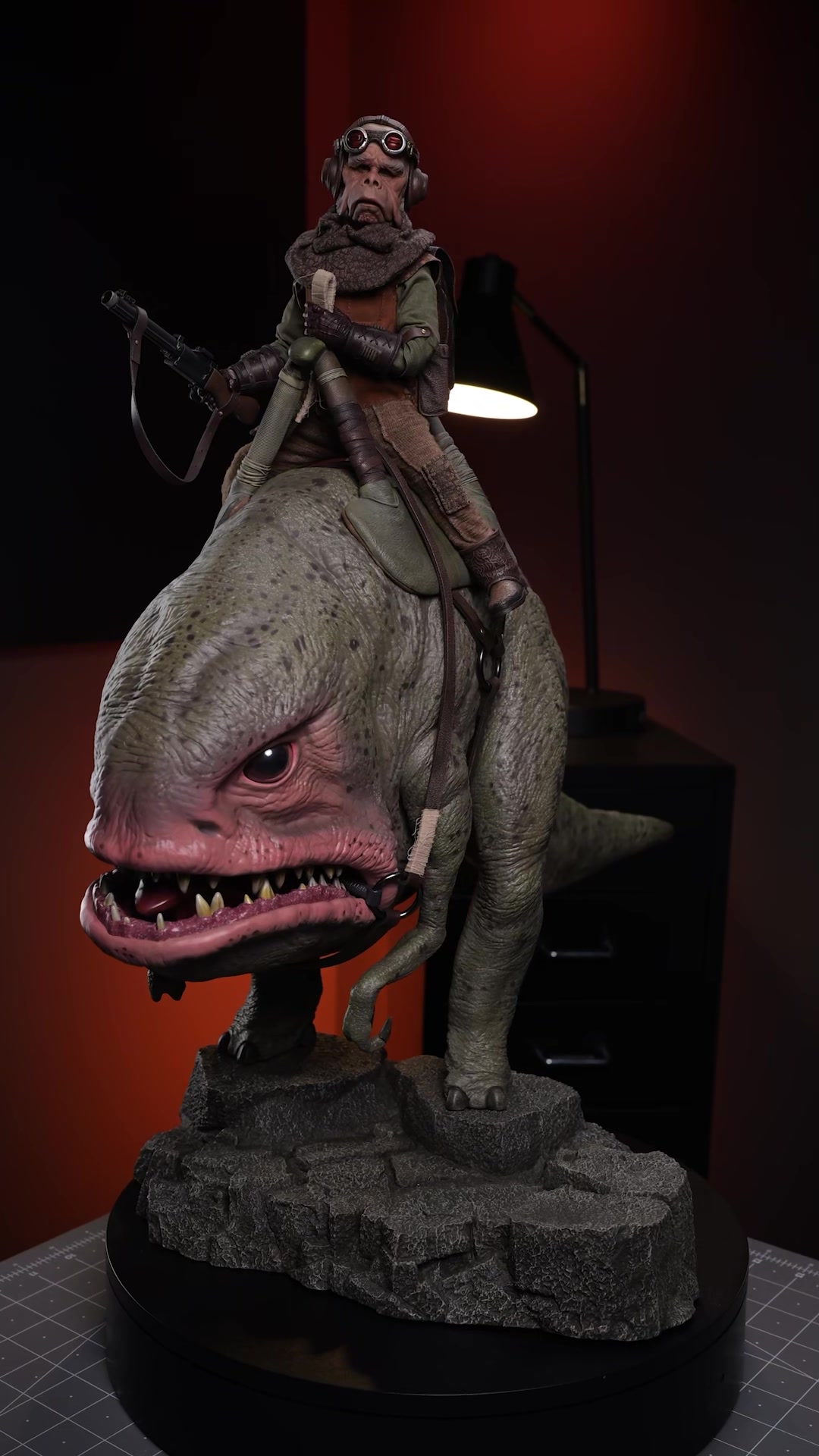@Sideshow Collectibles