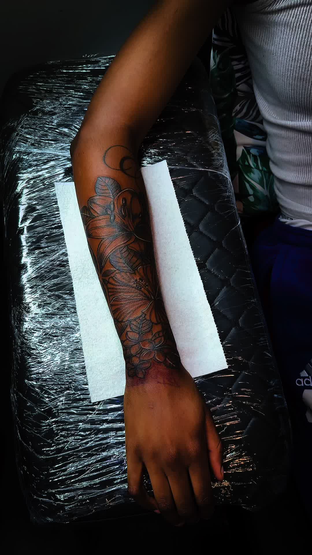 @Unpredicted.ink