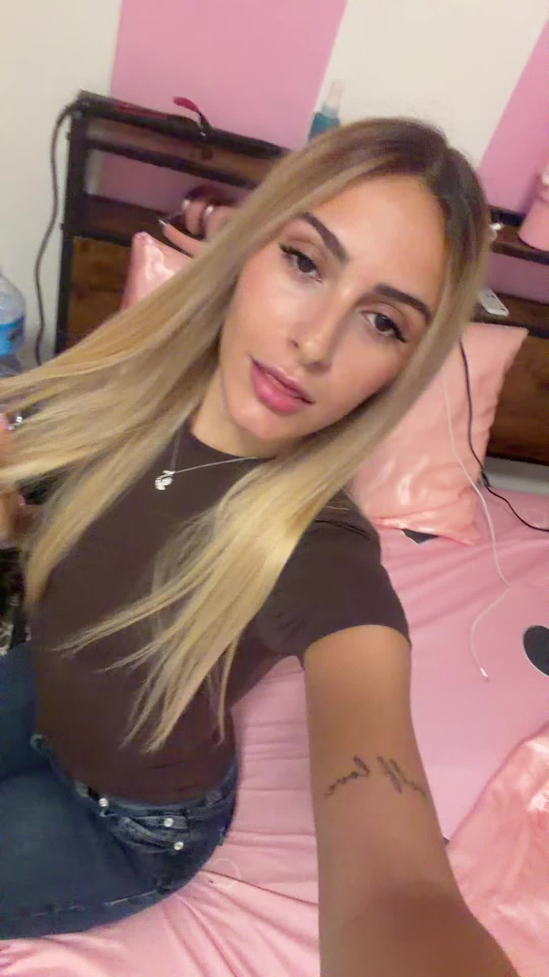 @Elisamarongiu