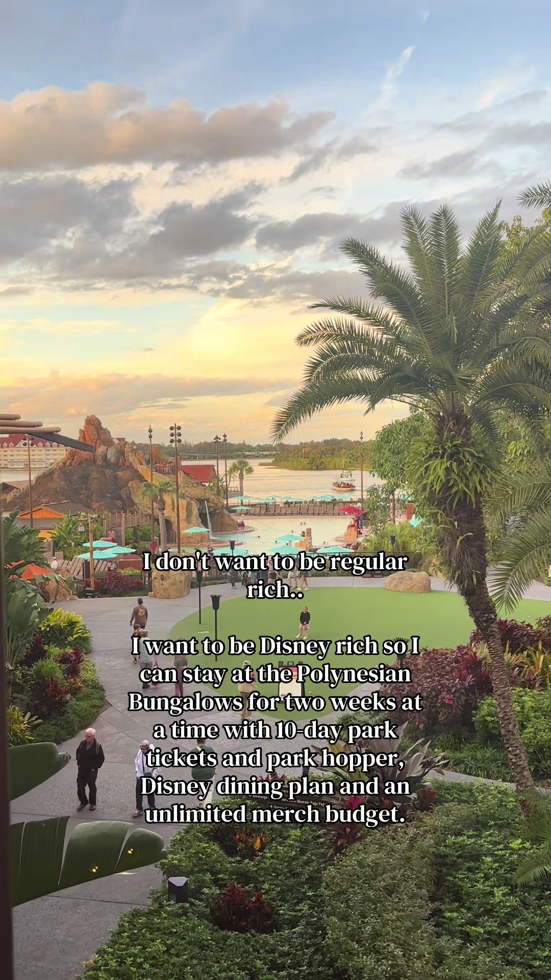 @smalltowndisneygirl