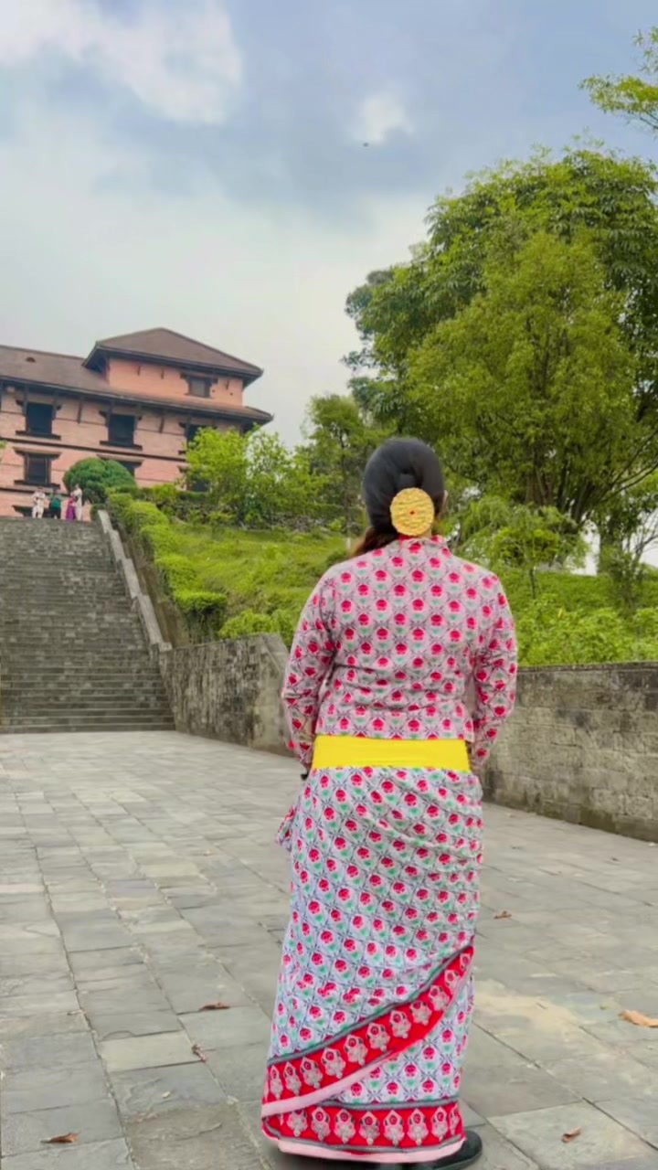 @saru lama🧿