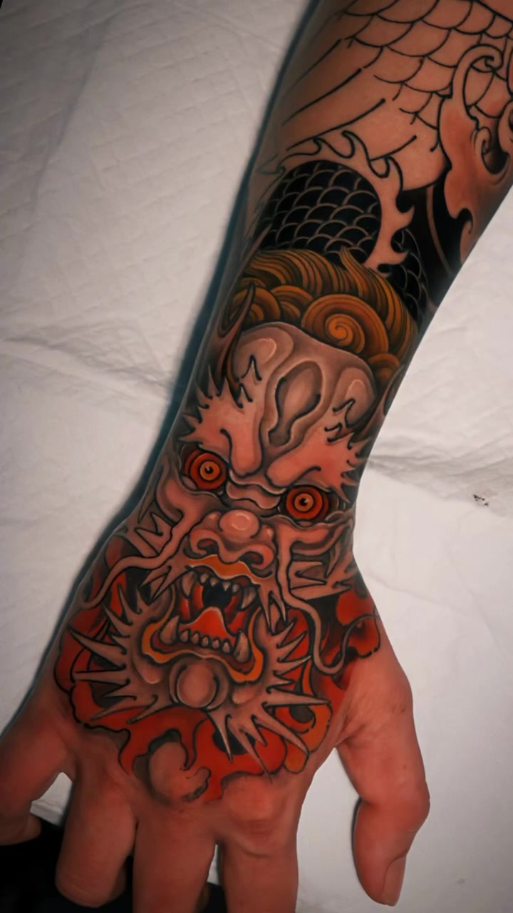 @THẾ GIỚI TATTOO