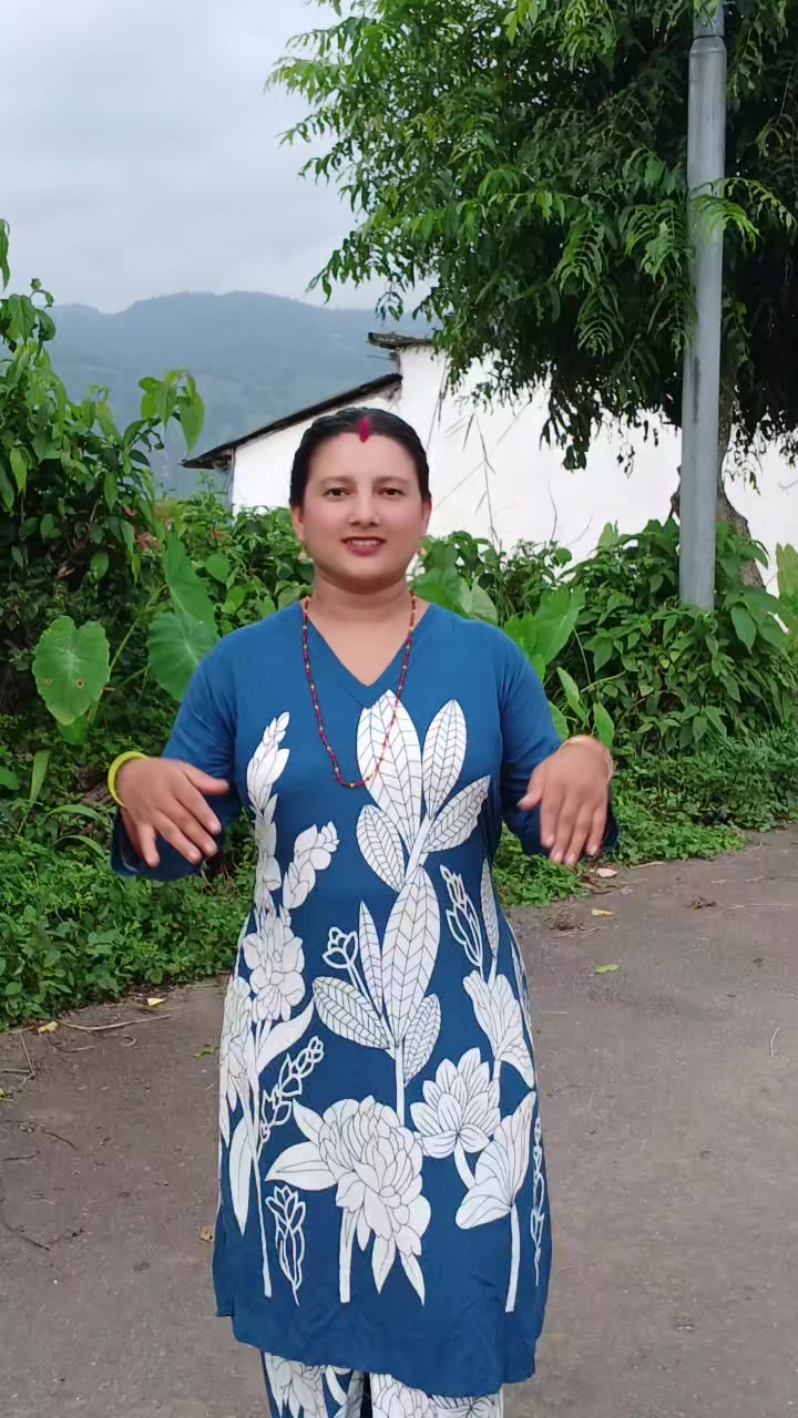 @Sanjeeta khanal💕