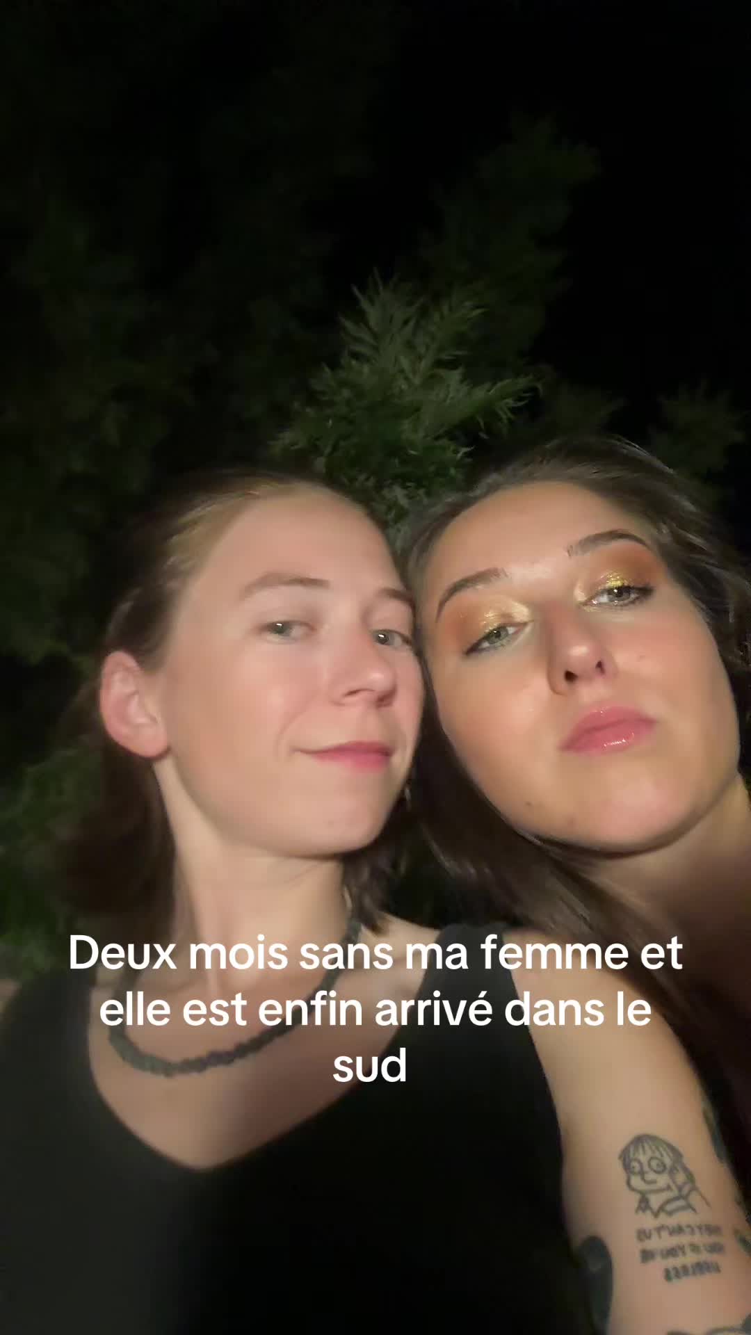 @Lise & Gaëlle 🖤 wlw