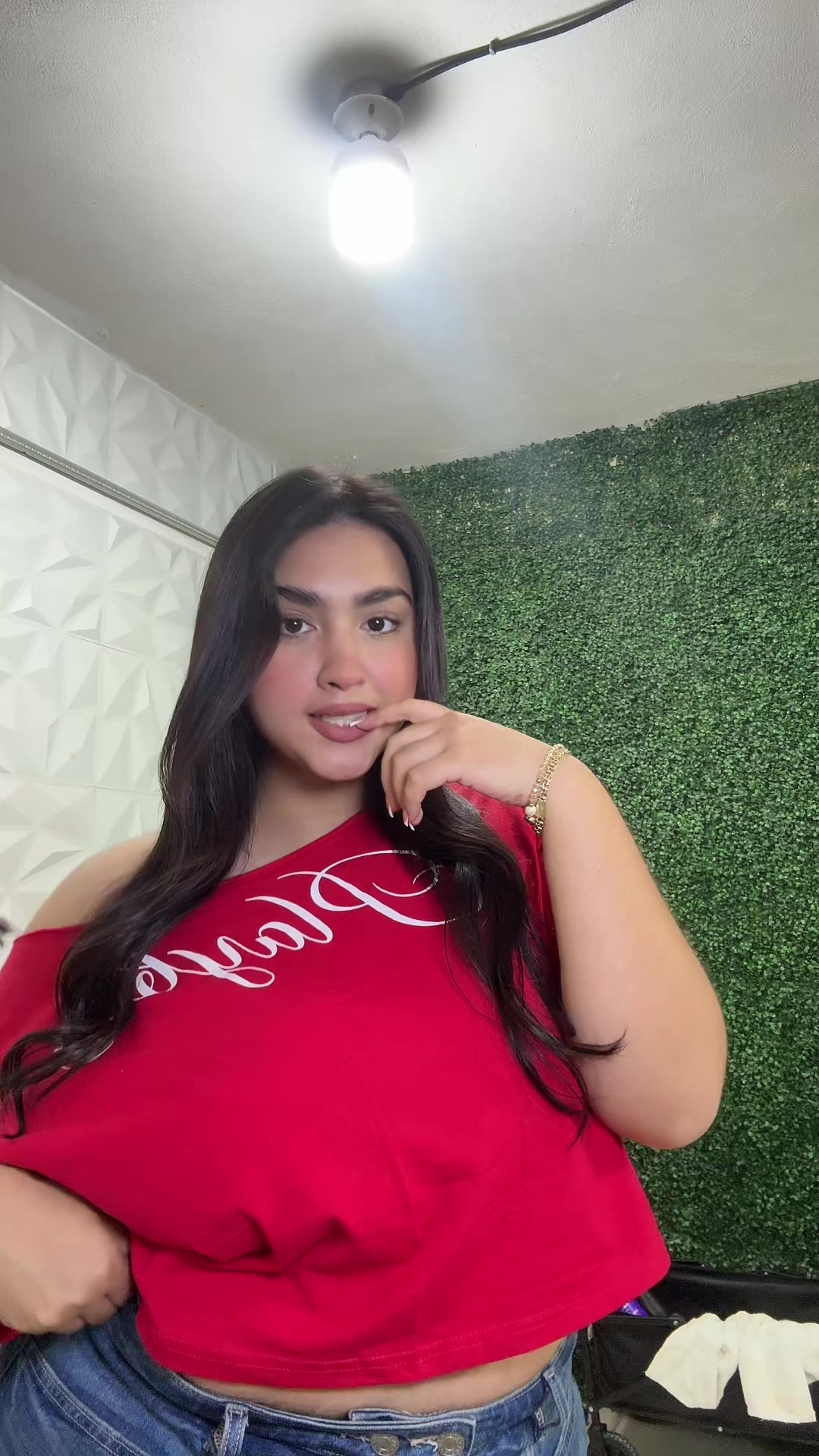 @julyzambranooo