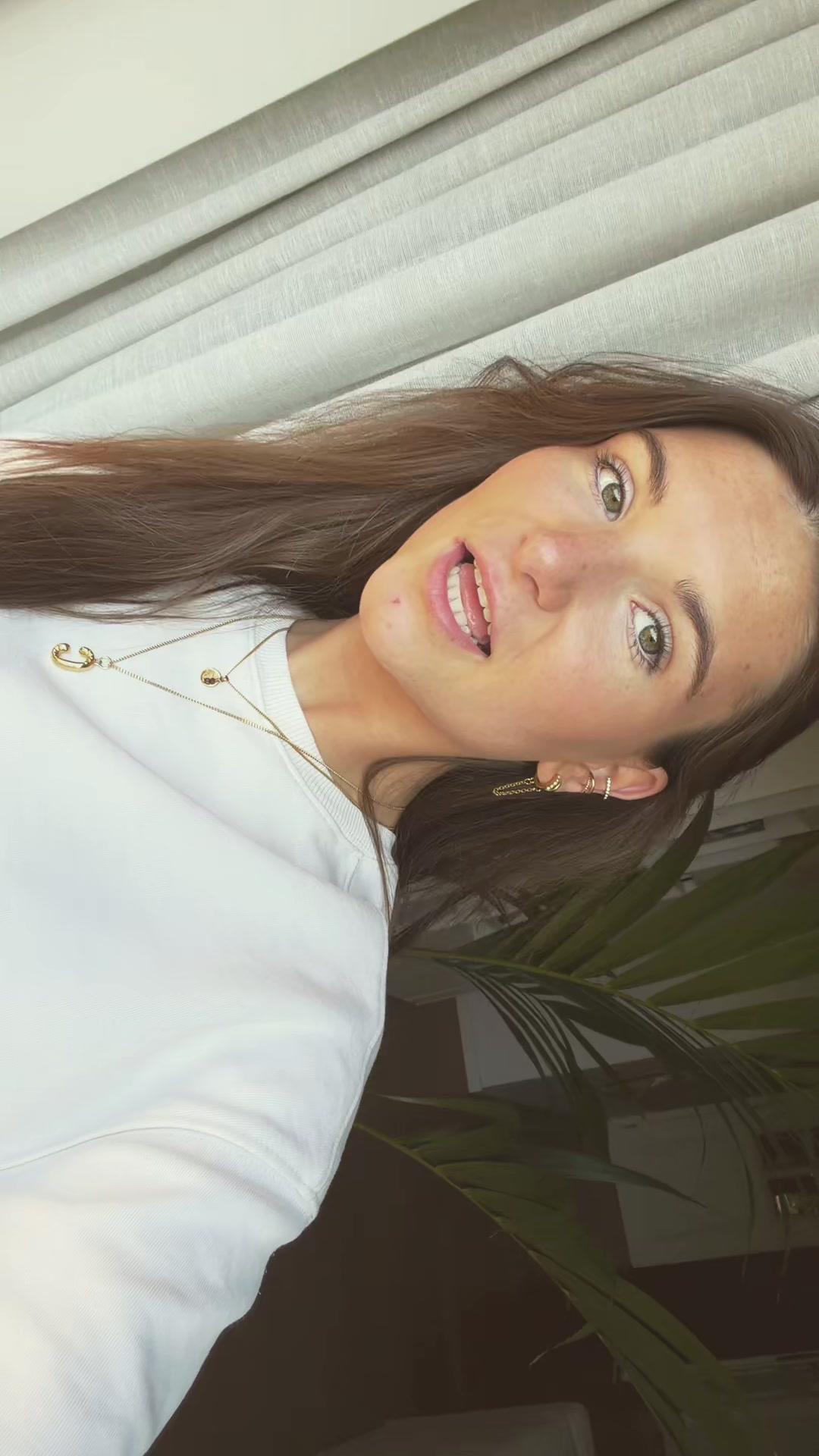 @Chloeeee