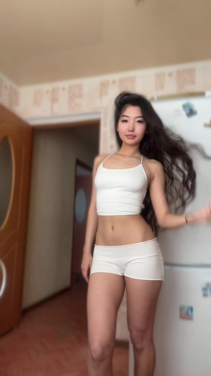 @arukumisbaii