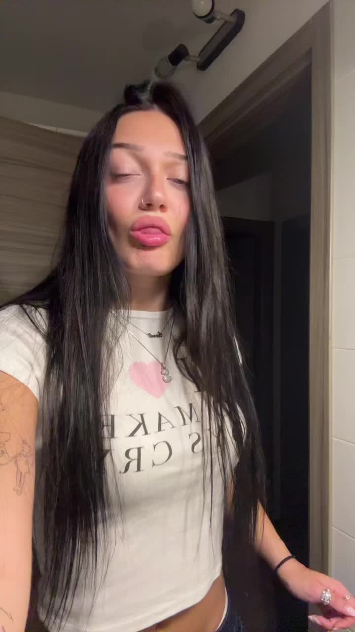 @stillthatsara