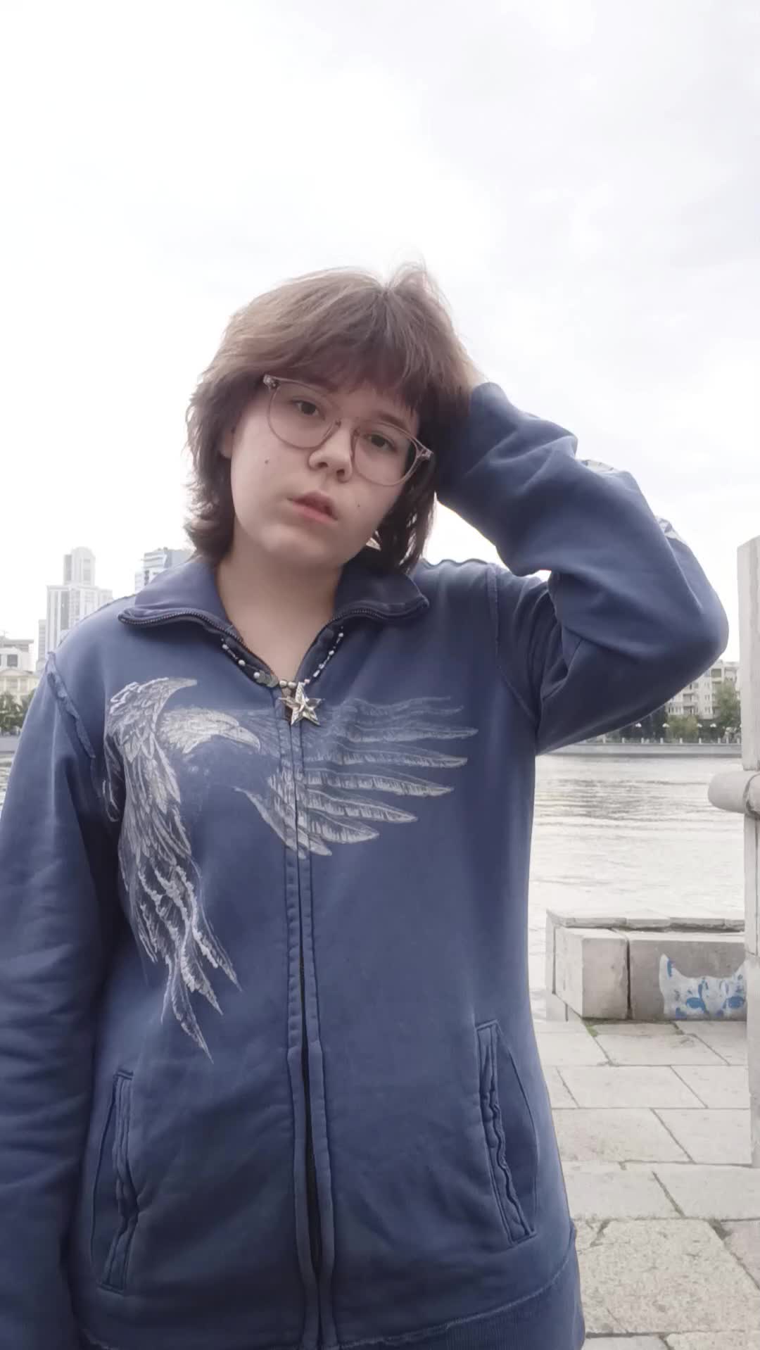 @позорница энка(?)