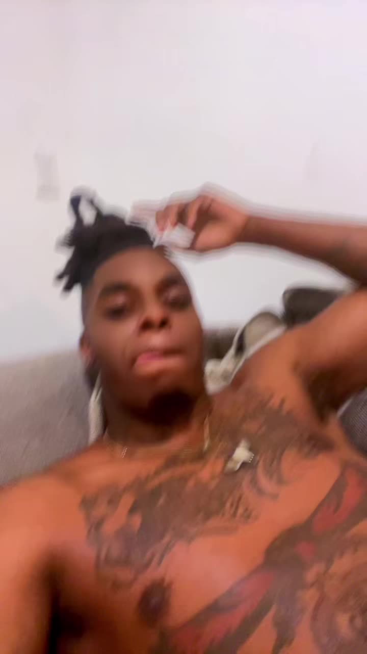 @quellie2stoned555