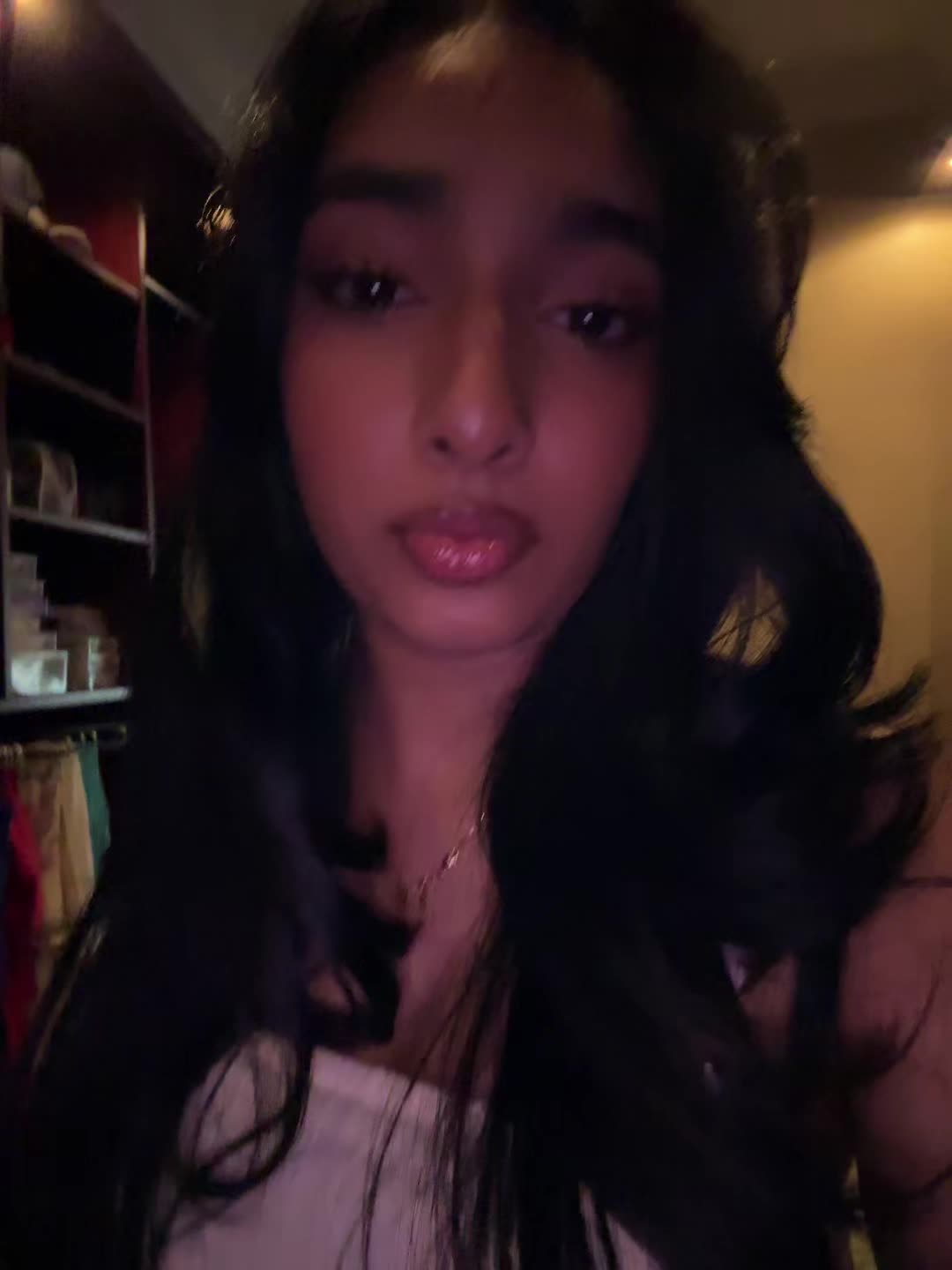 @️Hani 🪐🦢