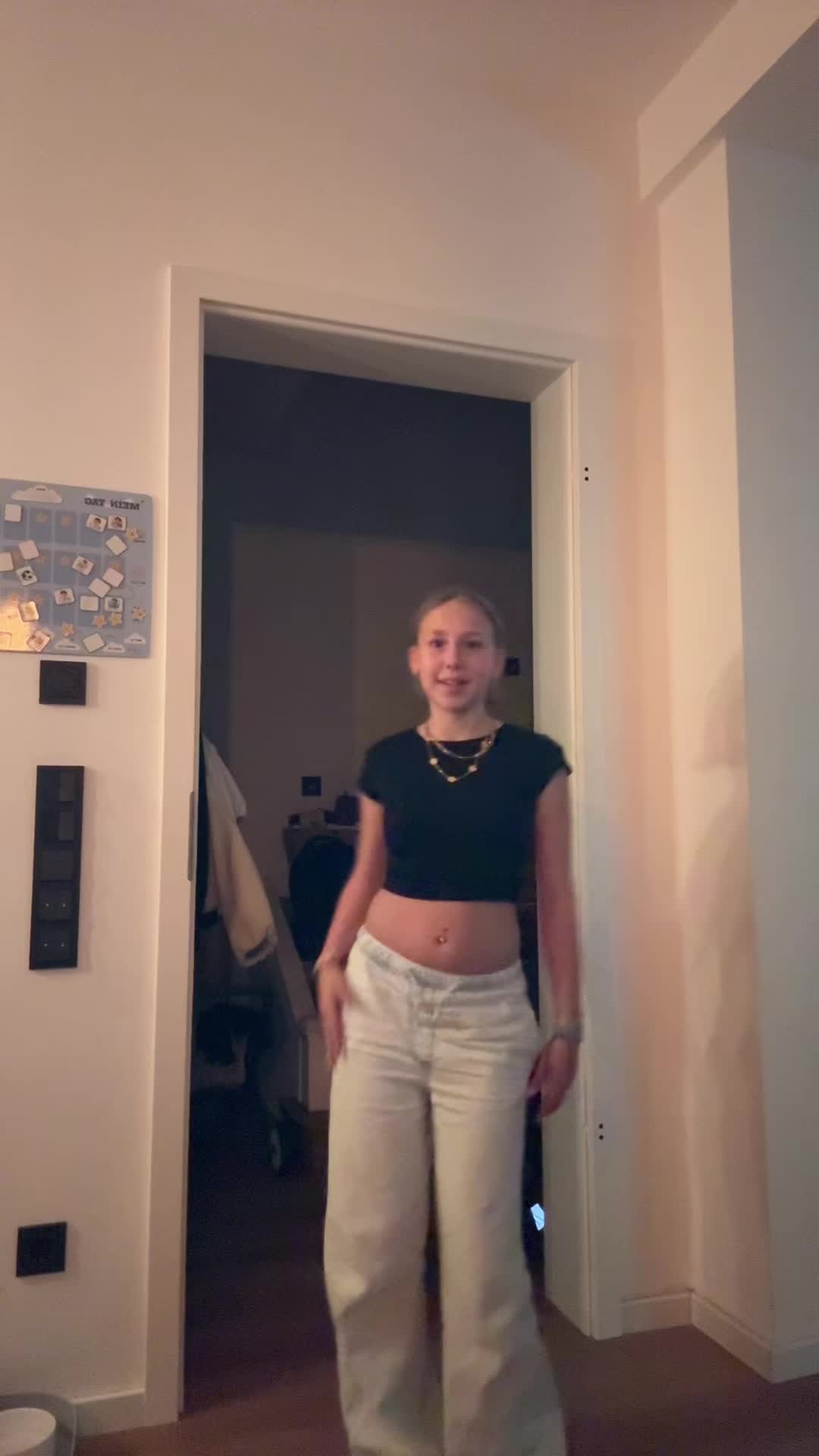 @vali_dance.acc