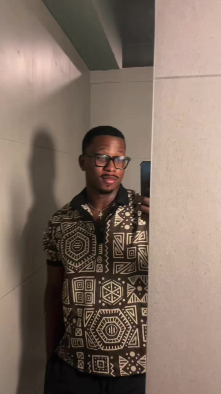 @bhubesi_