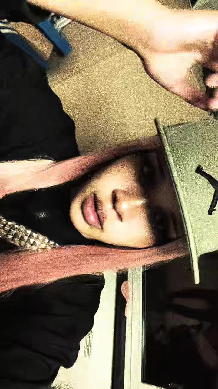 @Alena𒉭