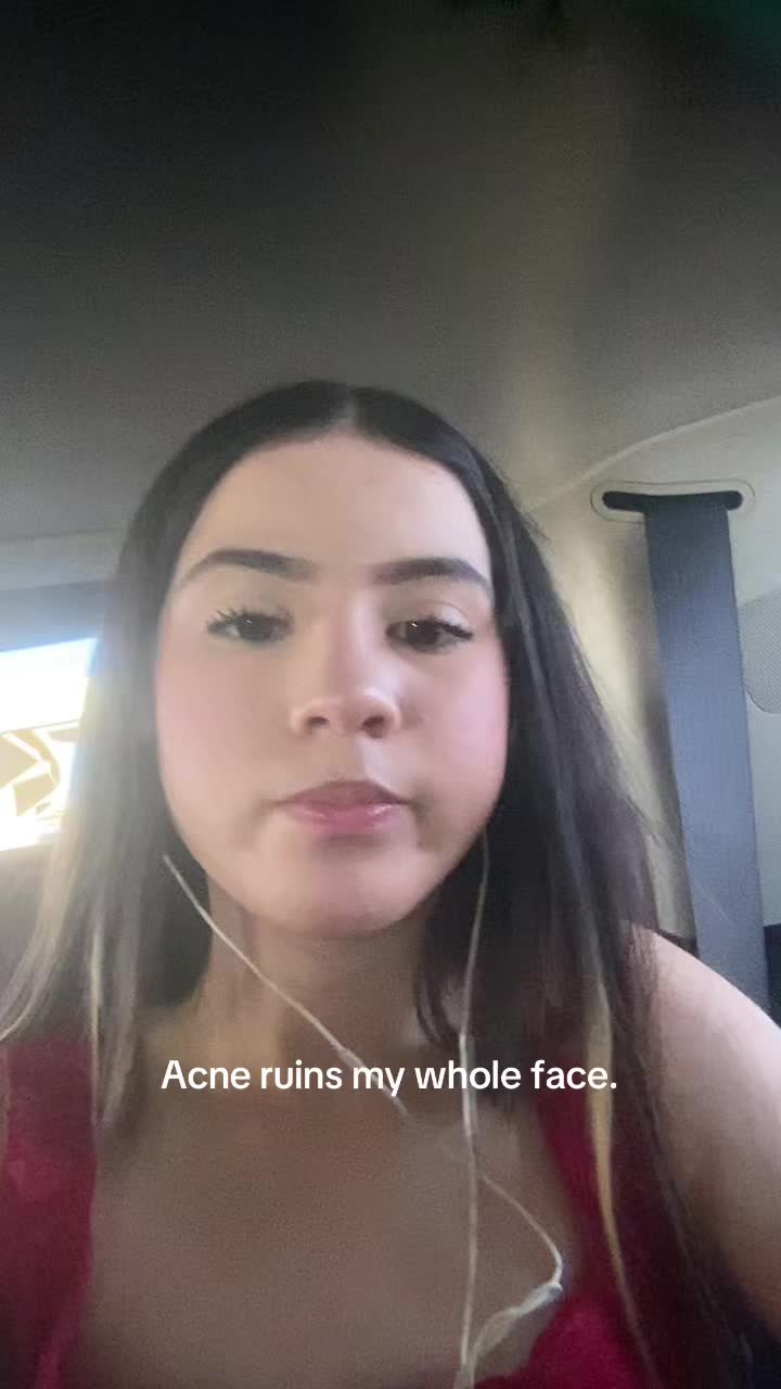 @•••