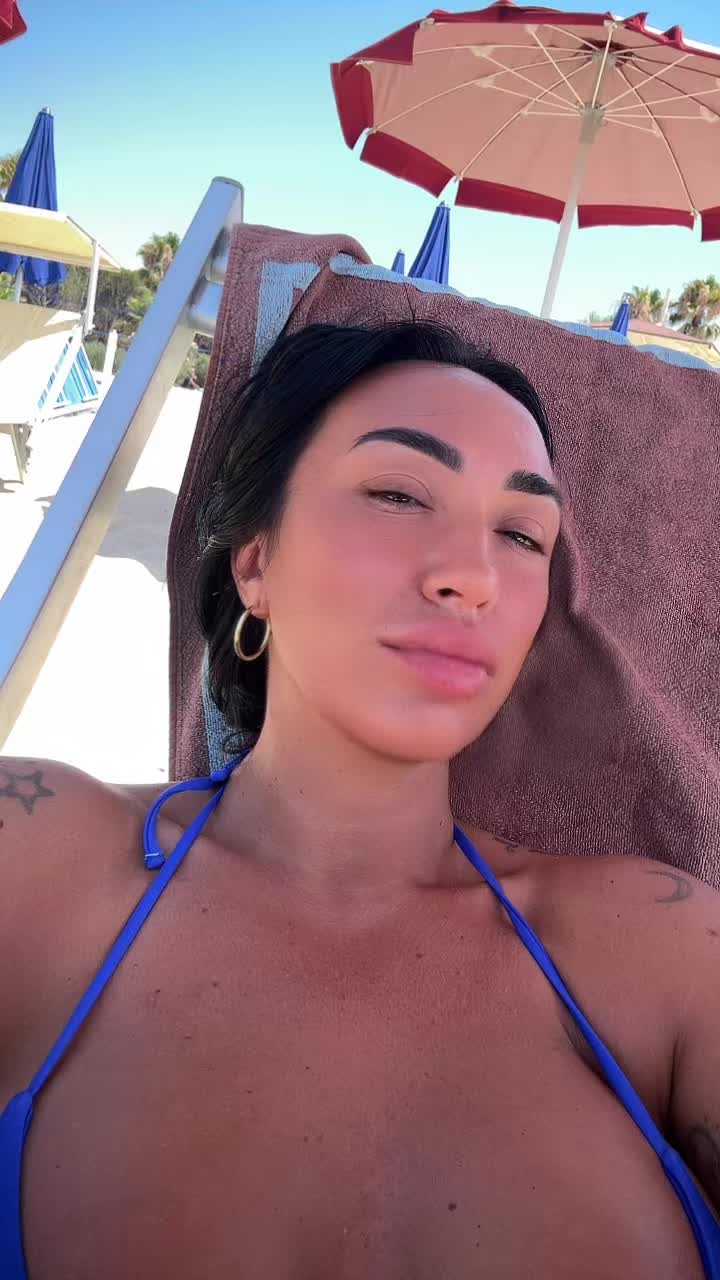 @🦋Nicoleta 🇷🇴