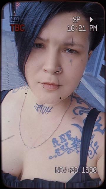@🖤schwarzeSeeleƘ&aelig;ltesherz🖤