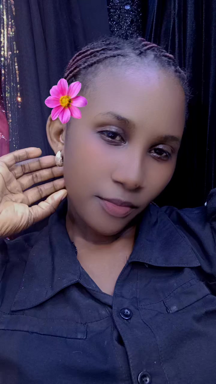 @Liz Bae🥰🥰