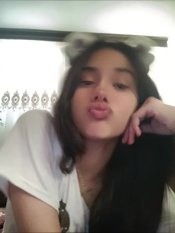 @AYAY🌶️