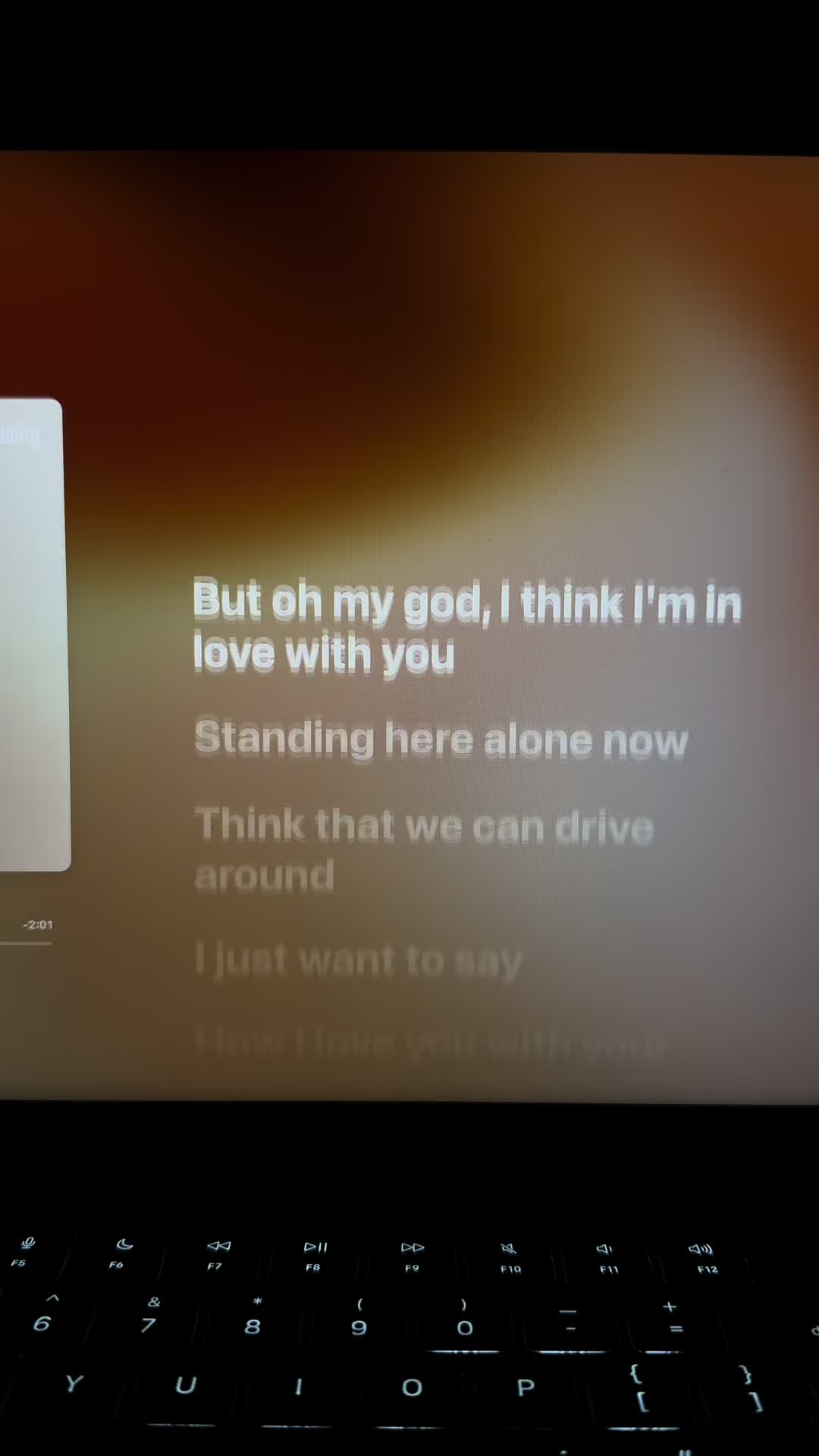 @lyricszn