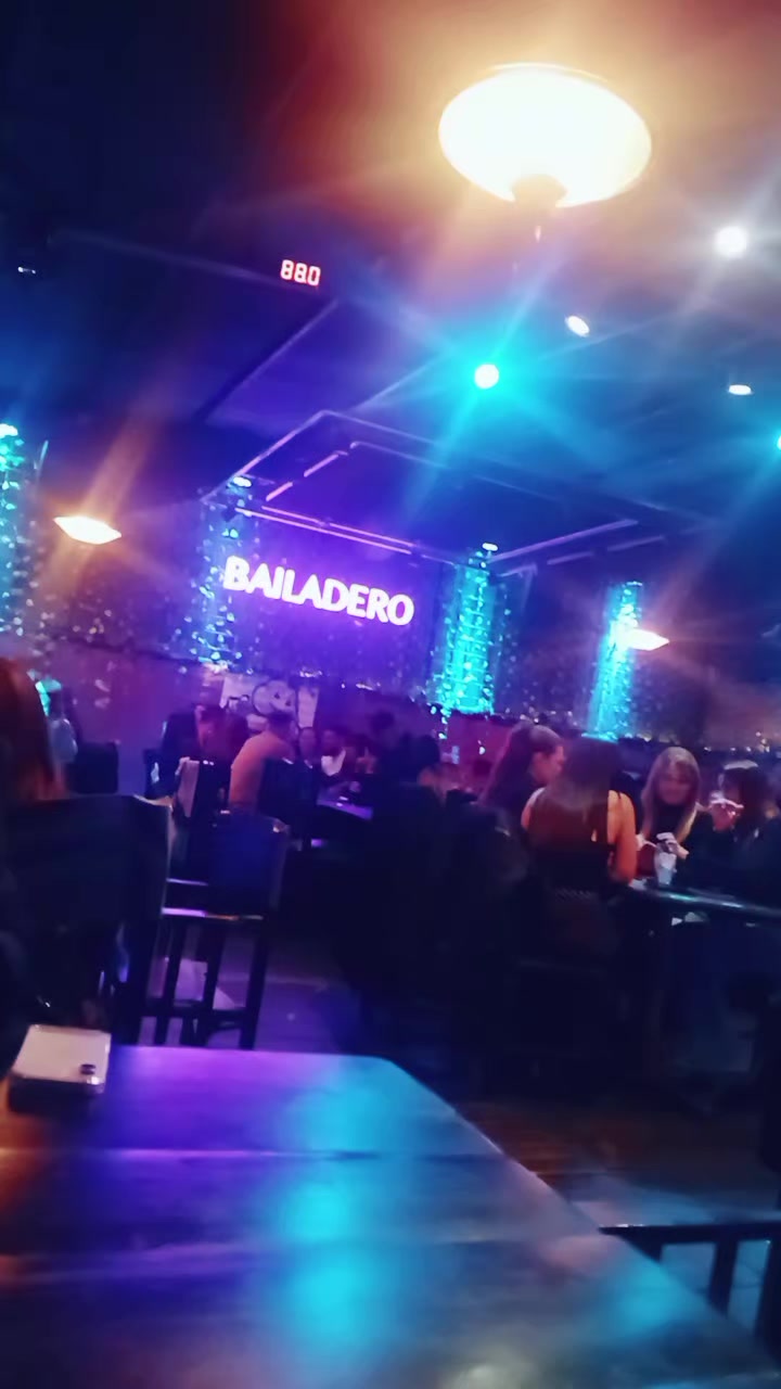 @La Leona