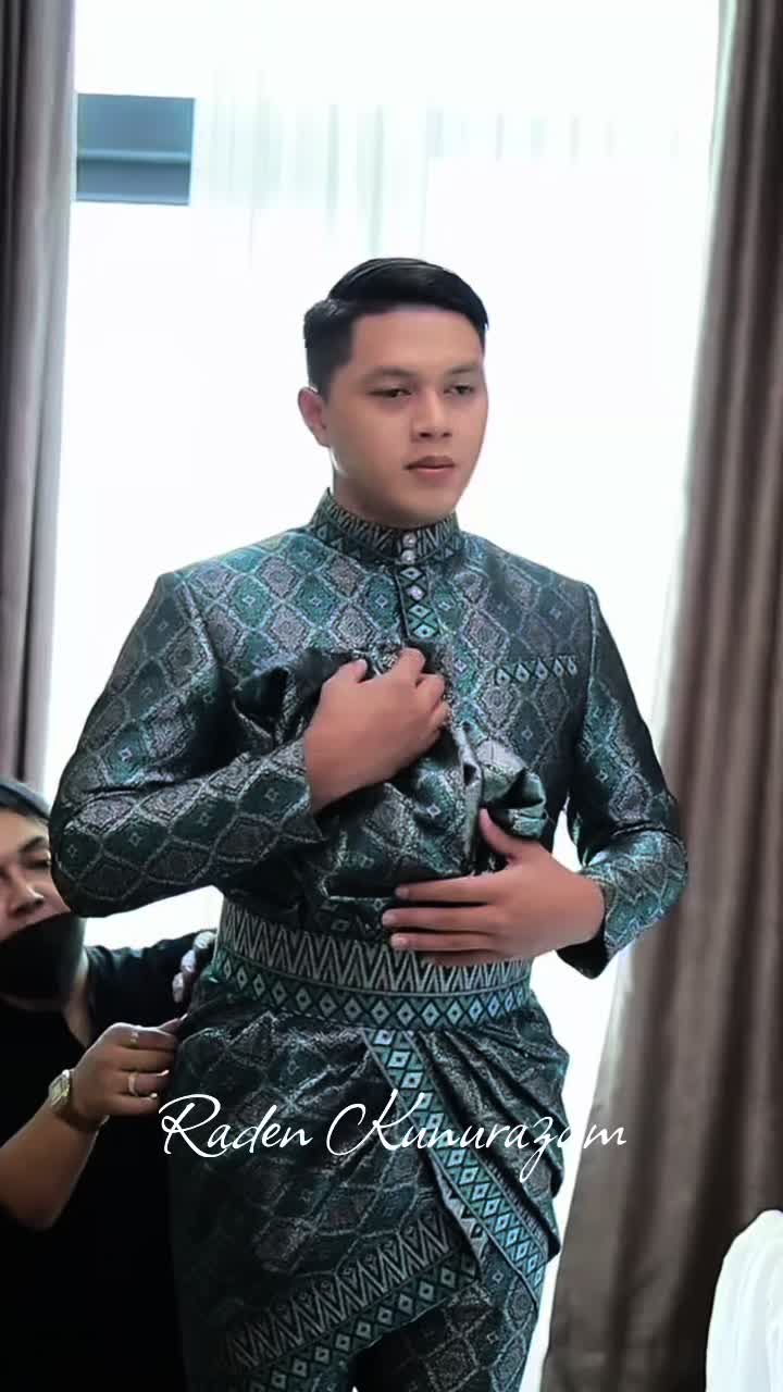 @Raden_GroomStylist