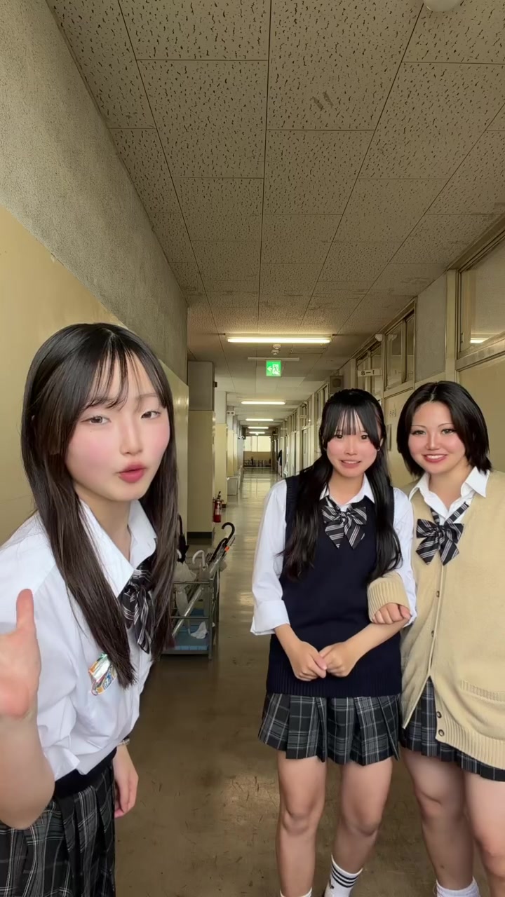 @かの