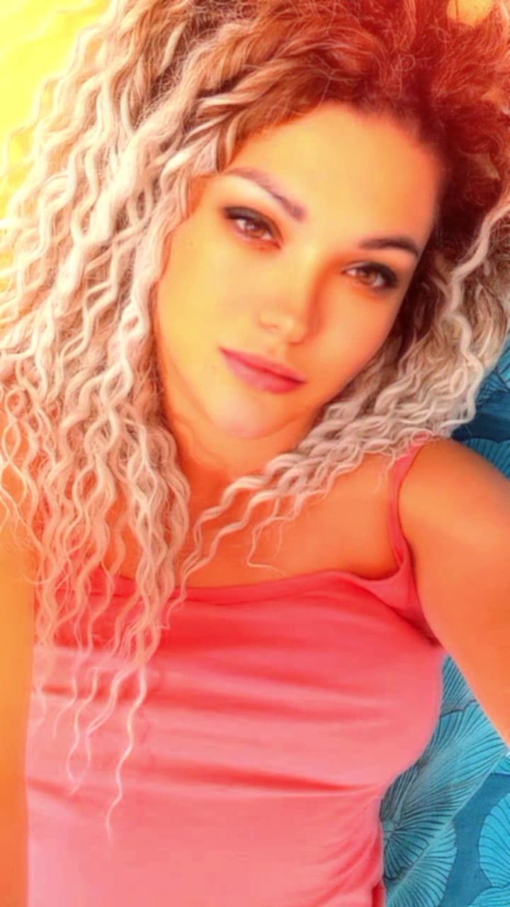 @iRiNkA))