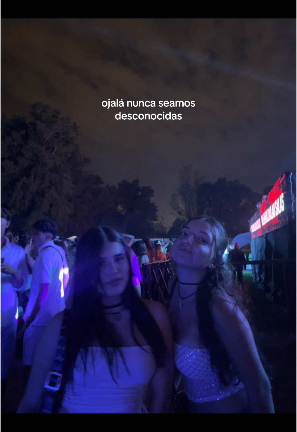@Caroo