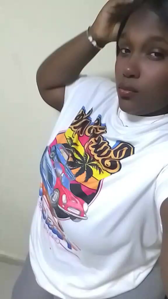 @Leslie Herrera🍯