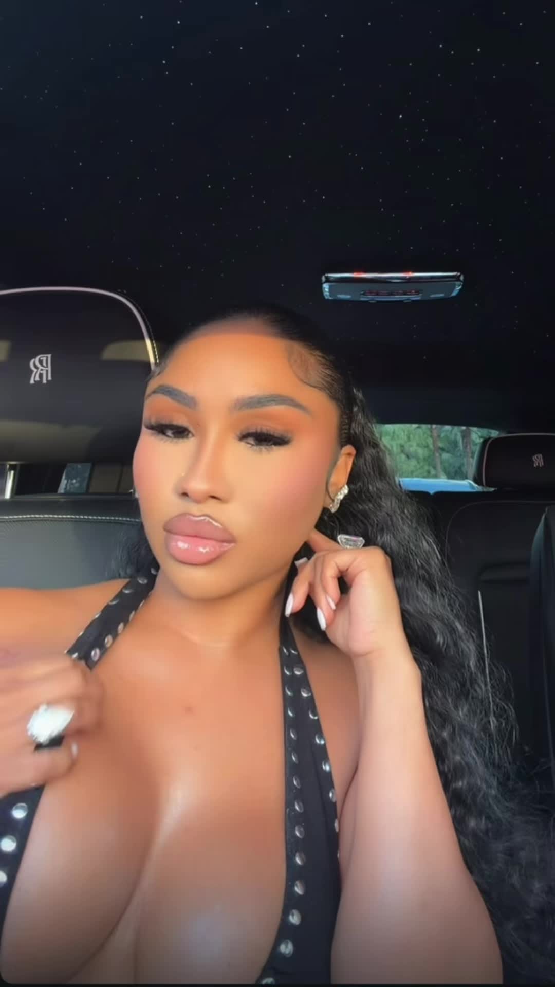 @lifeofari
